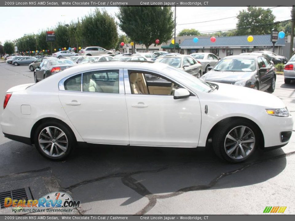 2009 Lincoln MKS AWD Sedan White Chocolate Tri-Coat / Cashmere Photo #4