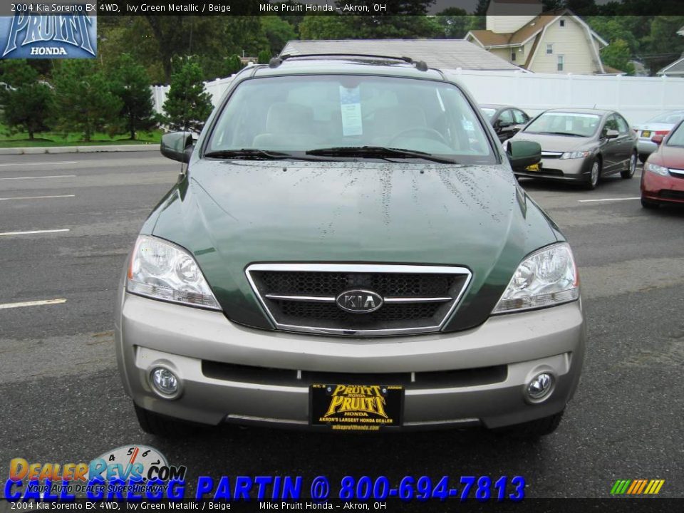 2004 Kia Sorento EX 4WD Ivy Green Metallic / Beige Photo #4