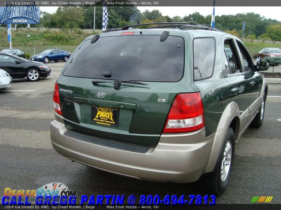 2004 Kia Sorento EX 4WD Ivy Green Metallic / Beige Photo #7