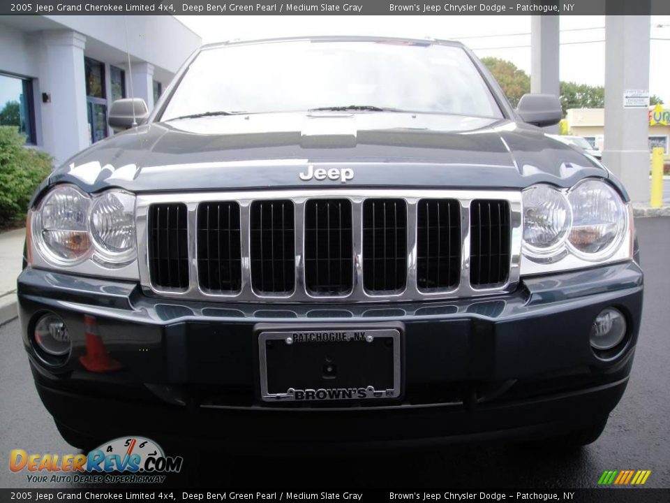 2005 Jeep Grand Cherokee Limited 4x4 Deep Beryl Green Pearl / Medium Slate Gray Photo #2