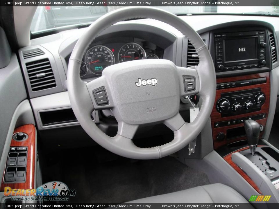 2005 Jeep Grand Cherokee Limited 4x4 Deep Beryl Green Pearl / Medium Slate Gray Photo #11