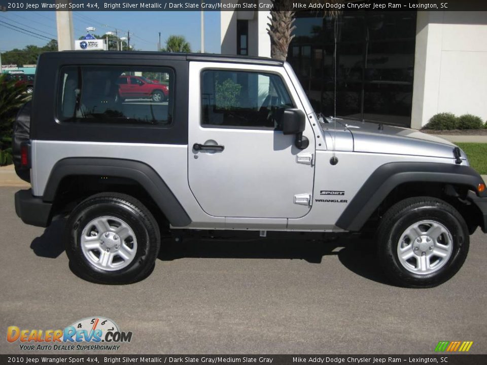 2010 Jeep Wrangler Sport 4x4 Bright Silver Metallic / Dark Slate Gray/Medium Slate Gray Photo #4