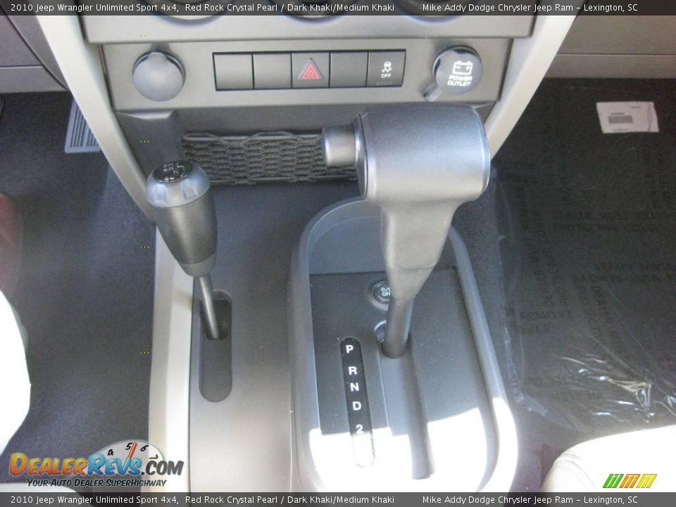 2010 Jeep Wrangler Unlimited Sport 4x4 Red Rock Crystal Pearl / Dark Khaki/Medium Khaki Photo #7