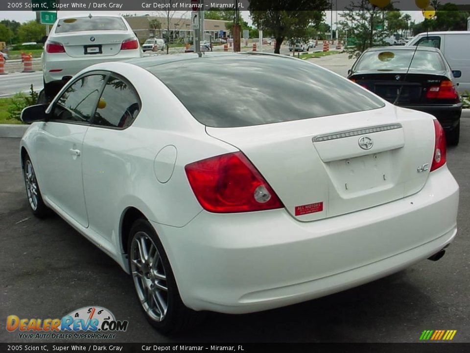 2005 Scion tC Super White / Dark Gray Photo #5