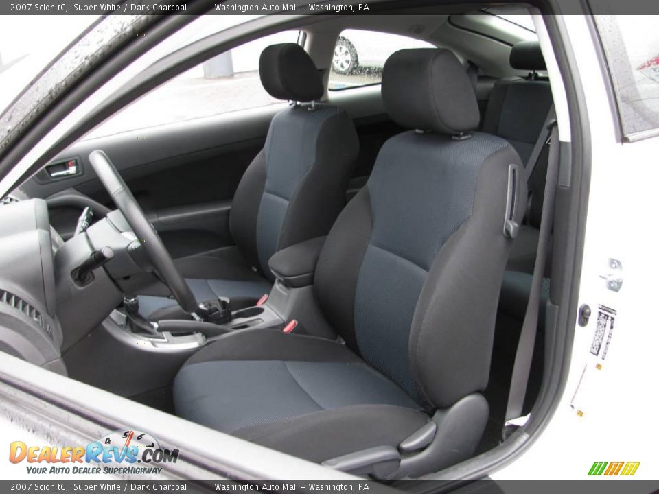 2007 Scion tC Super White / Dark Charcoal Photo #16