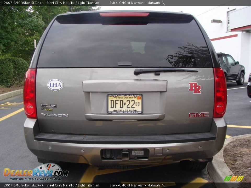 2007 GMC Yukon SLE 4x4 Steel Gray Metallic / Light Titanium Photo #6