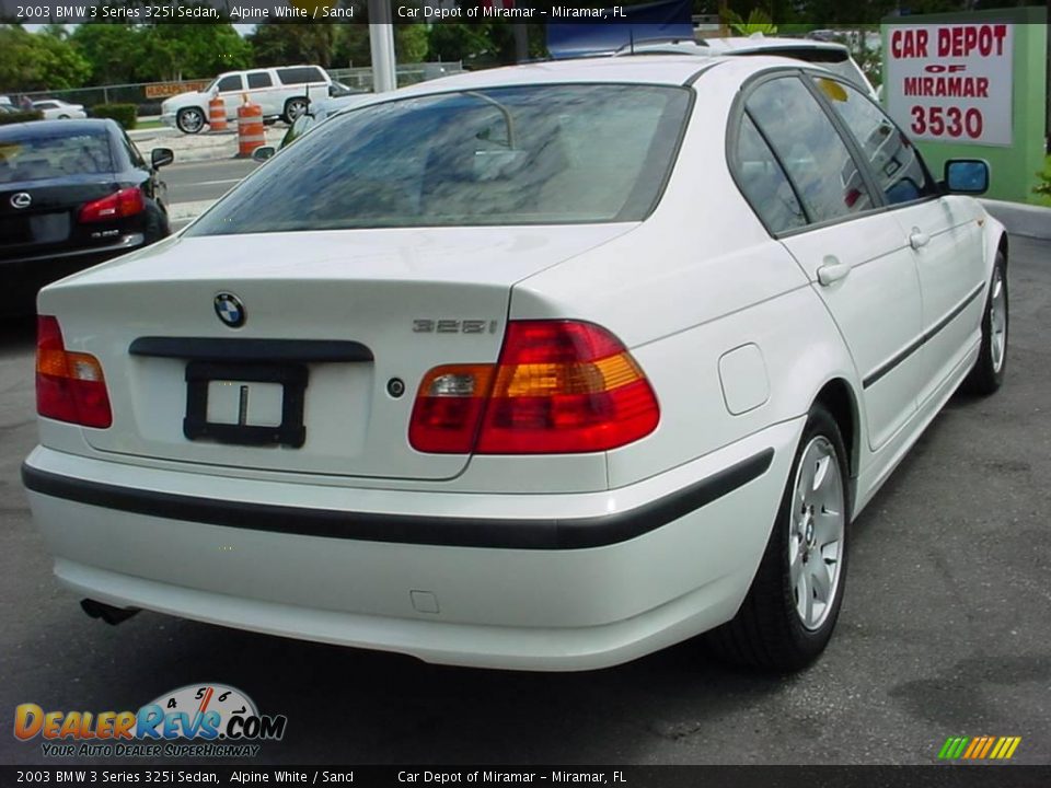 2003 BMW 3 Series 325i Sedan Alpine White / Sand Photo #3