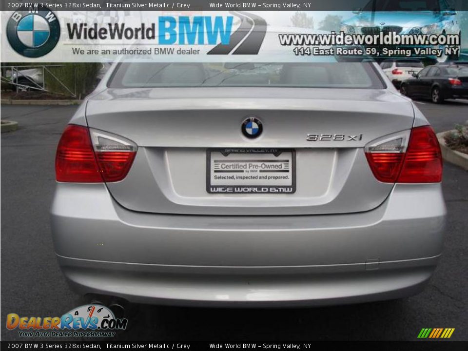 2007 BMW 3 Series 328xi Sedan Titanium Silver Metallic / Grey Photo #5