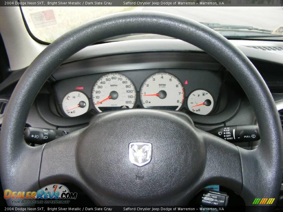 2004 Dodge Neon SXT Bright Silver Metallic / Dark Slate Gray Photo #10