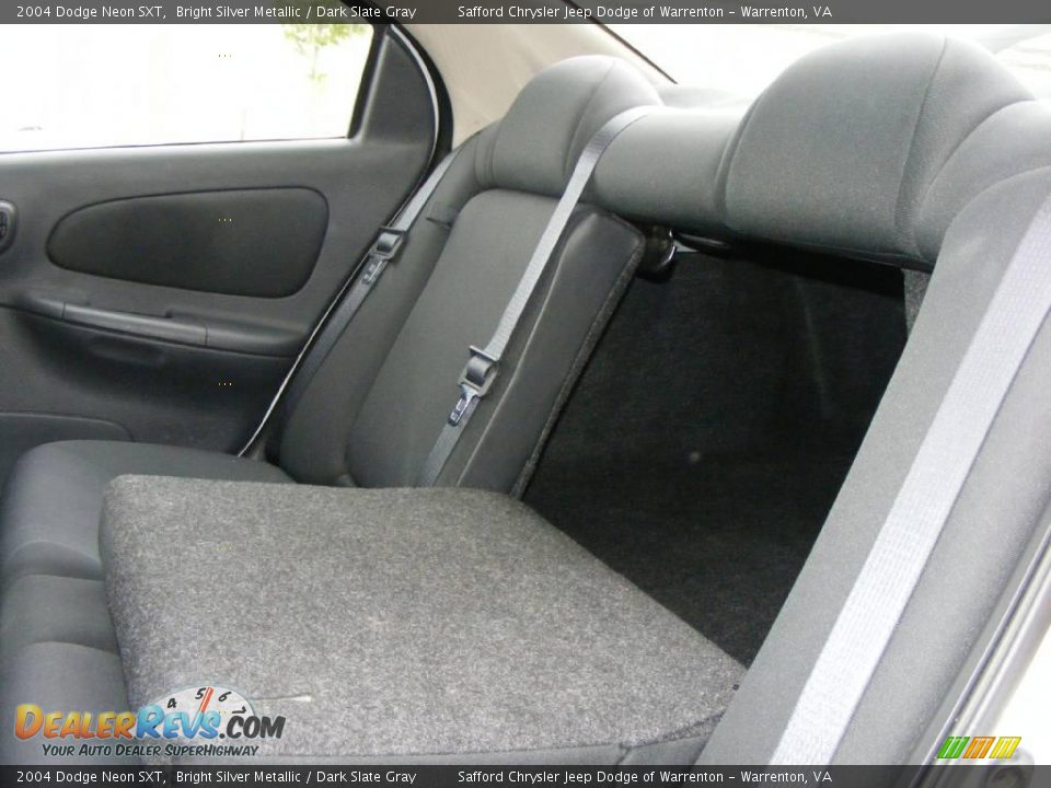2004 Dodge Neon SXT Bright Silver Metallic / Dark Slate Gray Photo #16