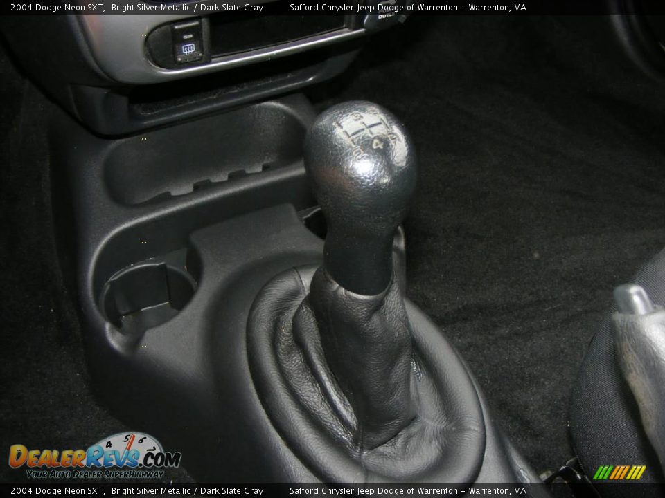 2004 Dodge Neon SXT Bright Silver Metallic / Dark Slate Gray Photo #26