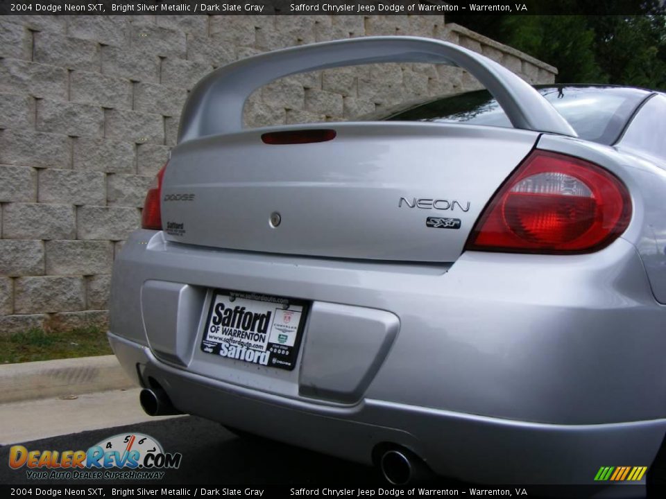 2004 Dodge Neon SXT Bright Silver Metallic / Dark Slate Gray Photo #32