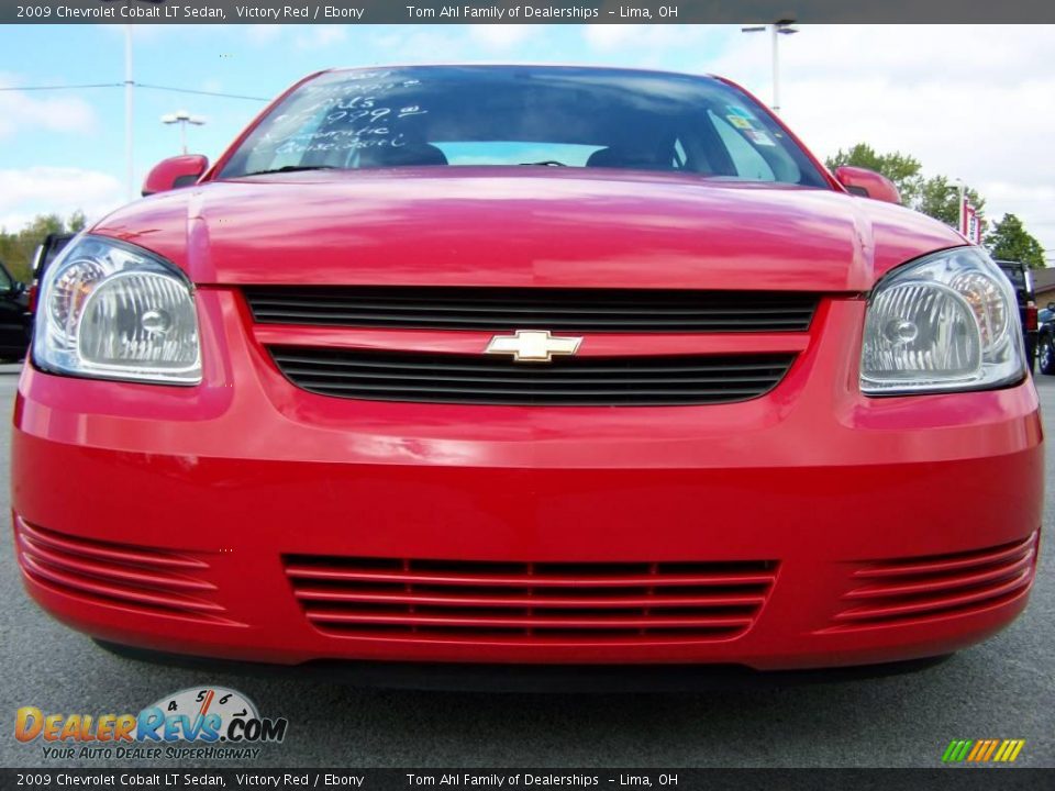 2009 Chevrolet Cobalt LT Sedan Victory Red / Ebony Photo #2