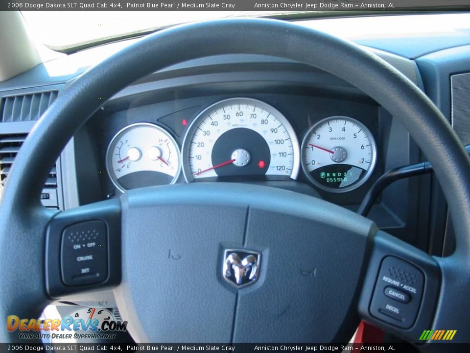 2006 Dodge Dakota SLT Quad Cab 4x4 Patriot Blue Pearl / Medium Slate Gray Photo #8