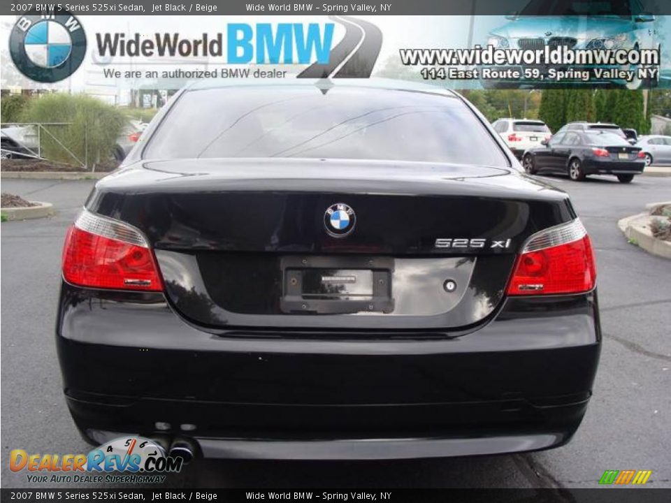 2007 BMW 5 Series 525xi Sedan Jet Black / Beige Photo #5