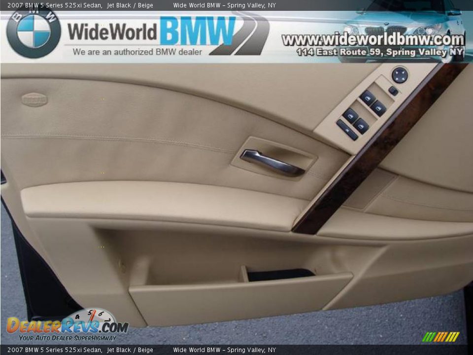 2007 BMW 5 Series 525xi Sedan Jet Black / Beige Photo #7
