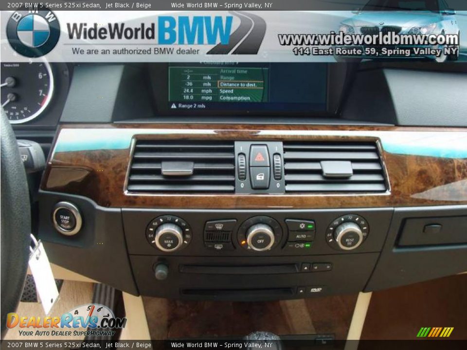 2007 BMW 5 Series 525xi Sedan Jet Black / Beige Photo #12