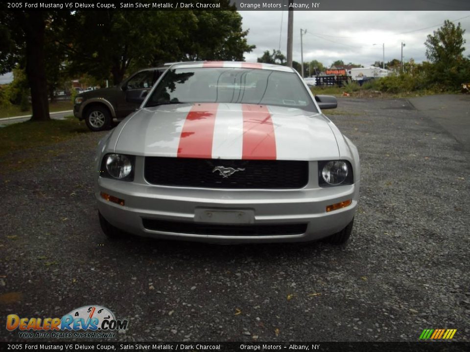2005 Ford Mustang V6 Deluxe Coupe Satin Silver Metallic / Dark Charcoal Photo #5