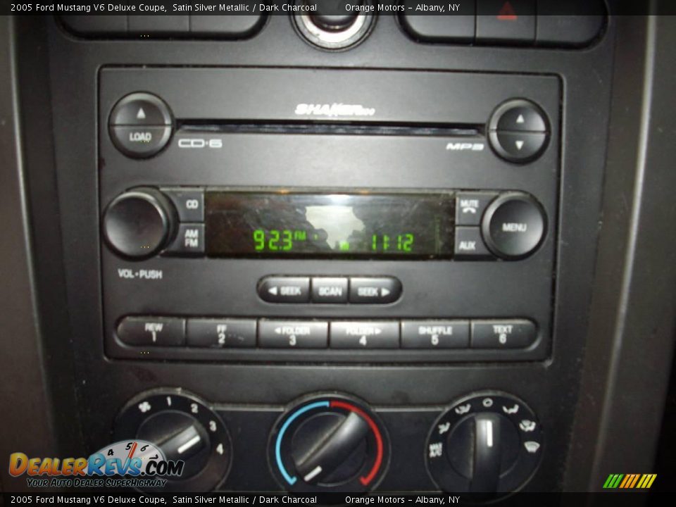 2005 Ford Mustang V6 Deluxe Coupe Satin Silver Metallic / Dark Charcoal Photo #9
