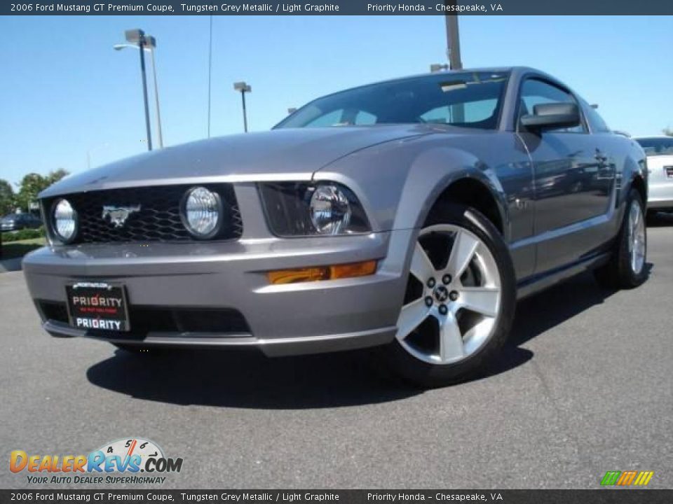 2006 Ford Mustang GT Premium Coupe Tungsten Grey Metallic / Light Graphite Photo #1