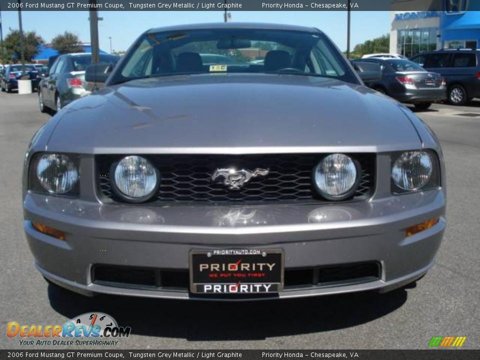 2006 Ford Mustang GT Premium Coupe Tungsten Grey Metallic / Light Graphite Photo #8