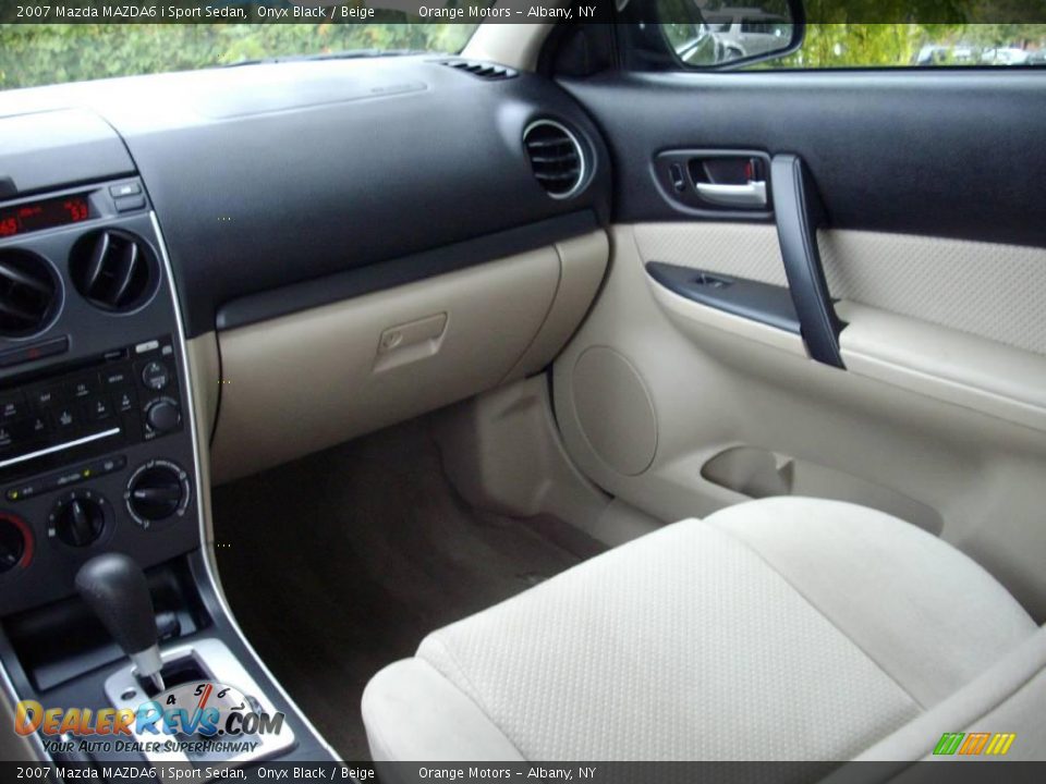 2007 Mazda MAZDA6 i Sport Sedan Onyx Black / Beige Photo #12