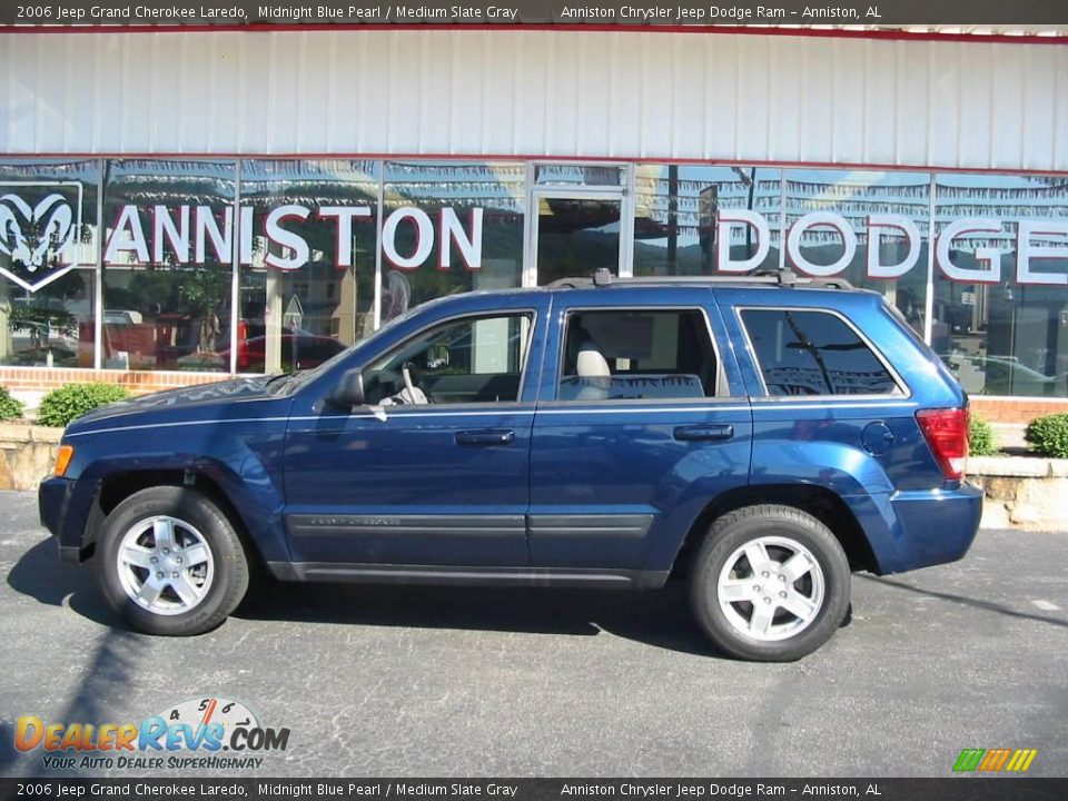2006 Jeep Grand Cherokee Laredo Midnight Blue Pearl / Medium Slate Gray Photo #14