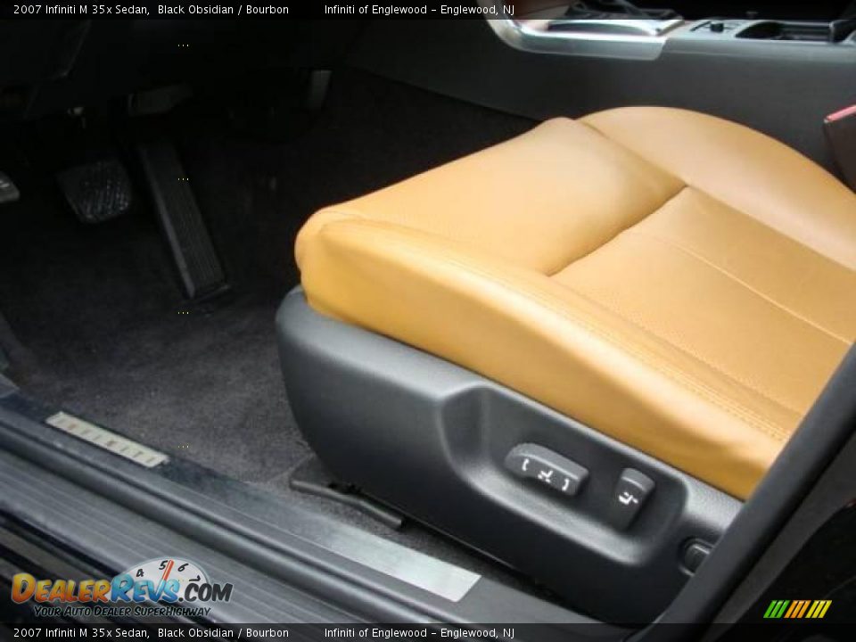 2007 Infiniti M 35x Sedan Black Obsidian / Bourbon Photo #11