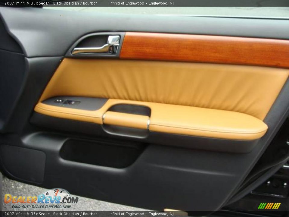 2007 Infiniti M 35x Sedan Black Obsidian / Bourbon Photo #26