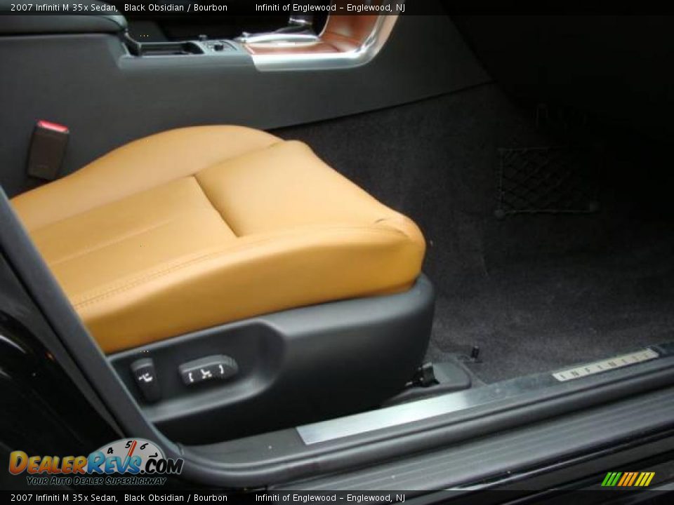 2007 Infiniti M 35x Sedan Black Obsidian / Bourbon Photo #28