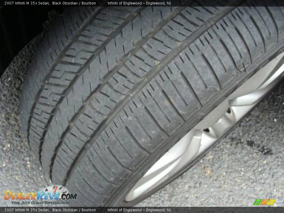 2007 Infiniti M 35x Sedan Black Obsidian / Bourbon Photo #31