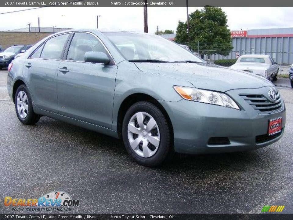 2007 Toyota Camry LE Aloe Green Metallic / Bisque Photo #1
