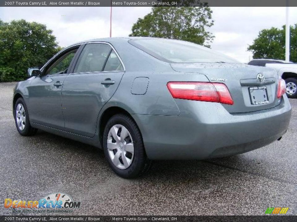2007 Toyota Camry LE Aloe Green Metallic / Bisque Photo #5