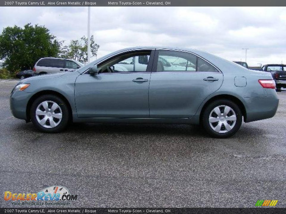 2007 Toyota Camry LE Aloe Green Metallic / Bisque Photo #6