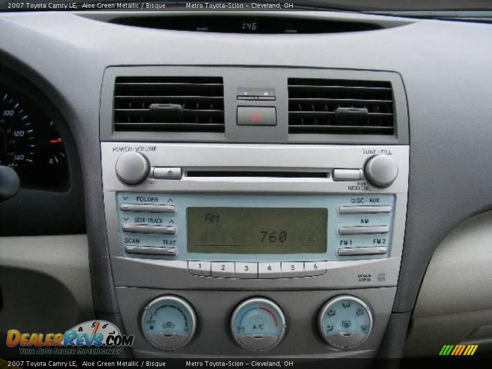2007 Toyota Camry LE Aloe Green Metallic / Bisque Photo #18