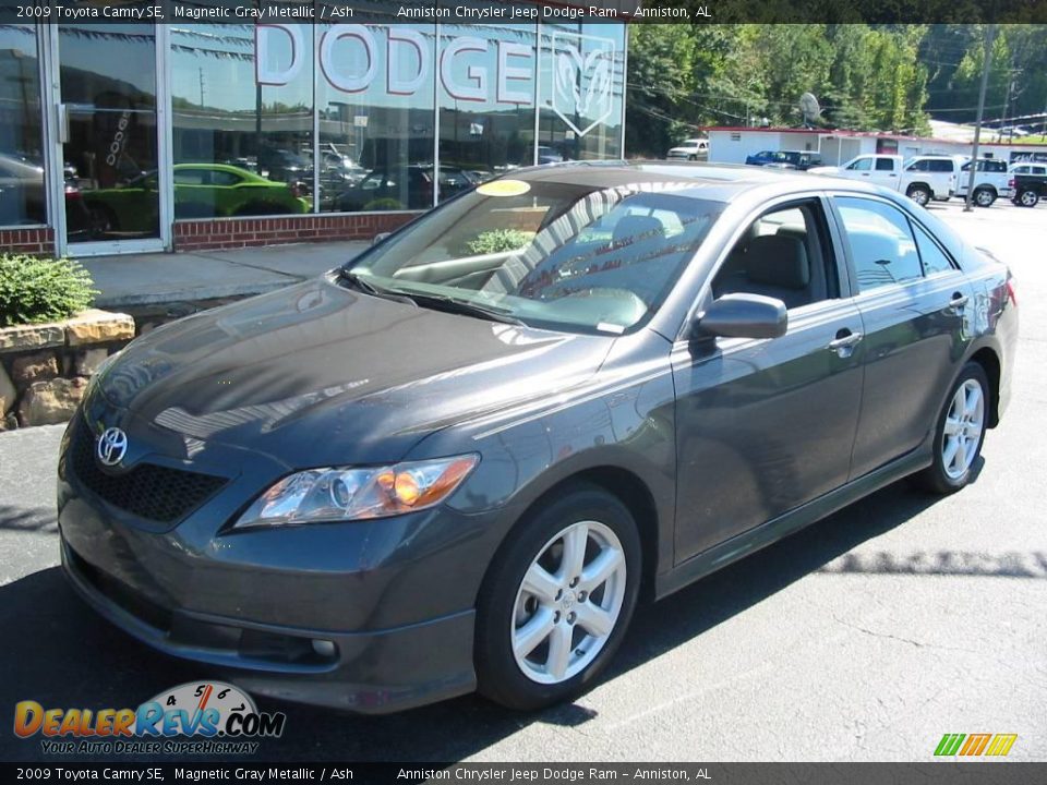 2009 Toyota Camry SE Magnetic Gray Metallic / Ash Photo #1