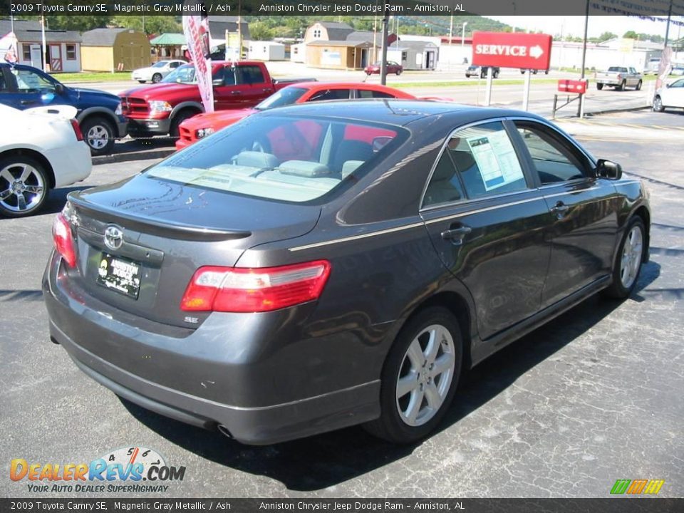 2009 Toyota Camry SE Magnetic Gray Metallic / Ash Photo #2