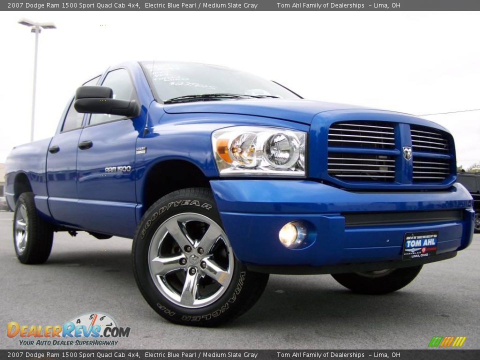 2007 Dodge Ram 1500 Sport Quad Cab 4x4 Electric Blue Pearl / Medium Slate Gray Photo #1