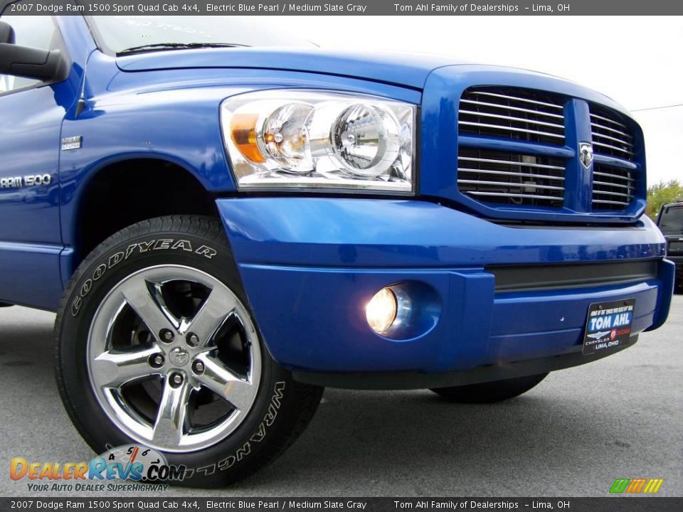 2007 Dodge Ram 1500 Sport Quad Cab 4x4 Electric Blue Pearl / Medium Slate Gray Photo #2