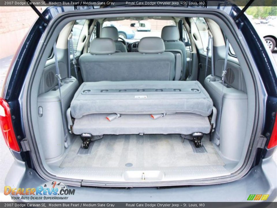 2007 Dodge Caravan SE Modern Blue Pearl / Medium Slate Gray Photo #5