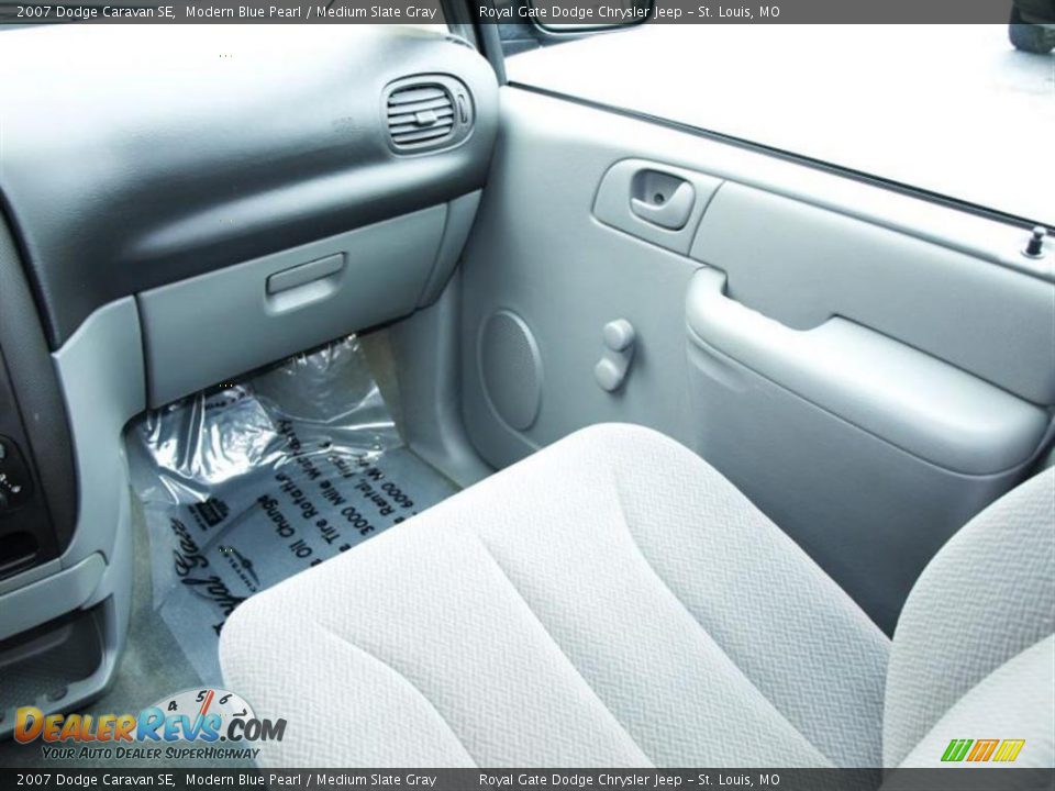 2007 Dodge Caravan SE Modern Blue Pearl / Medium Slate Gray Photo #13
