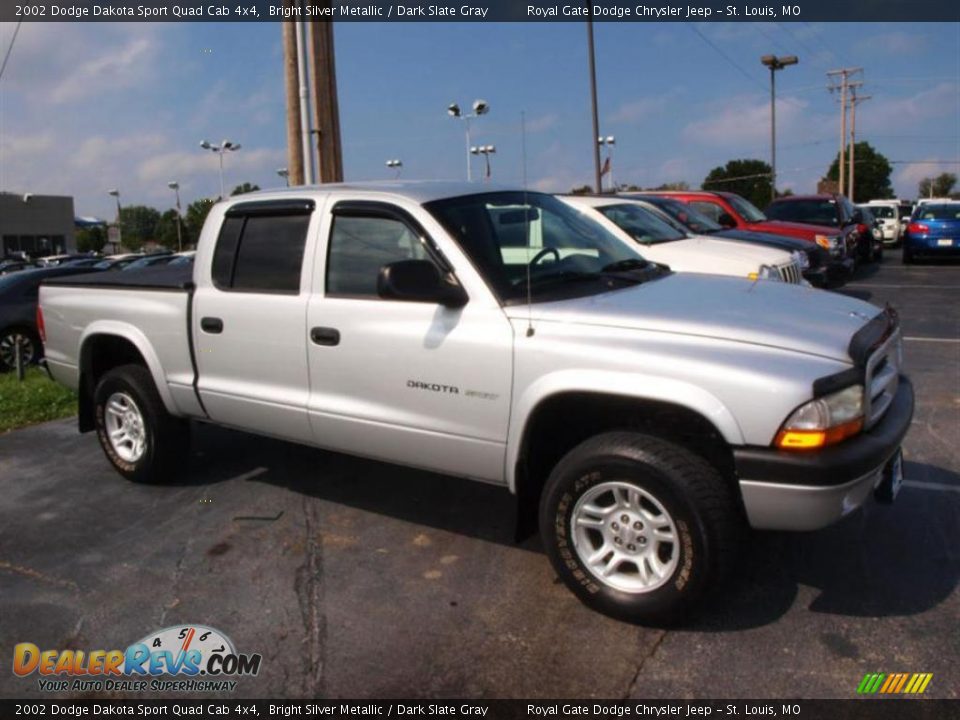 2002 Dodge Dakota Sport Quad Cab 4x4 Bright Silver Metallic / Dark Slate Gray Photo #2