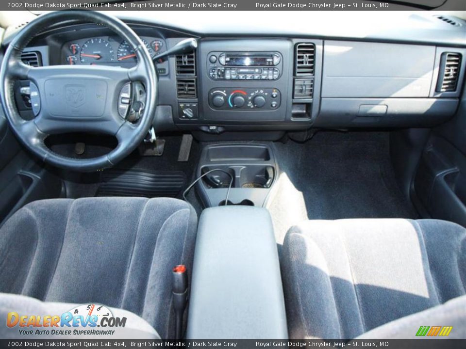2002 Dodge Dakota Sport Quad Cab 4x4 Bright Silver Metallic / Dark Slate Gray Photo #10