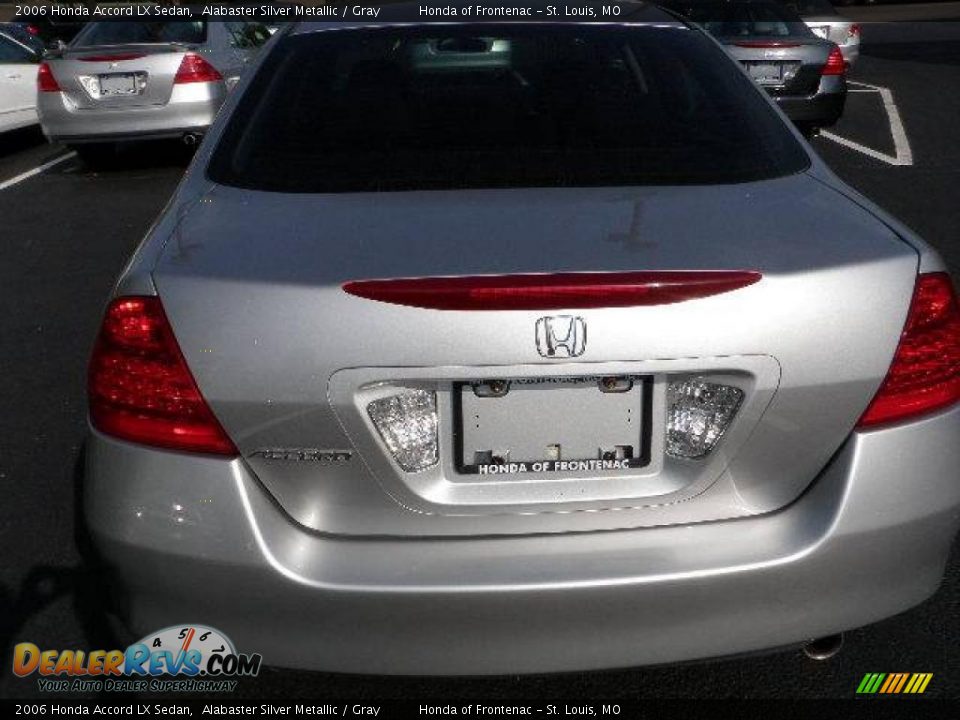 2006 Honda Accord LX Sedan Alabaster Silver Metallic / Gray Photo #3