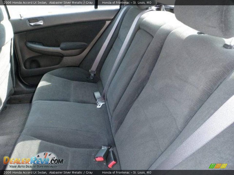 2006 Honda Accord LX Sedan Alabaster Silver Metallic / Gray Photo #11