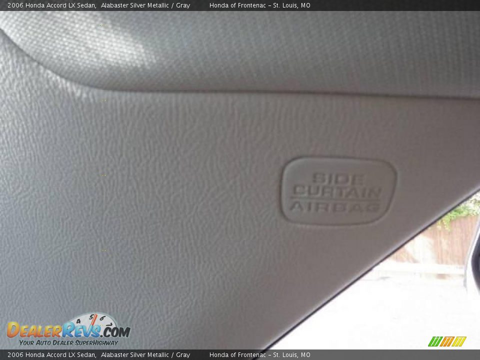 2006 Honda Accord LX Sedan Alabaster Silver Metallic / Gray Photo #19