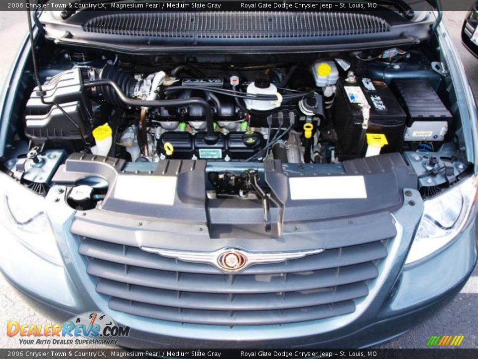 2006 Chrysler Town & Country LX Magnesium Pearl / Medium Slate Gray Photo #7