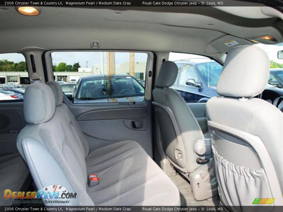 2006 Chrysler Town & Country LX Magnesium Pearl / Medium Slate Gray Photo #9