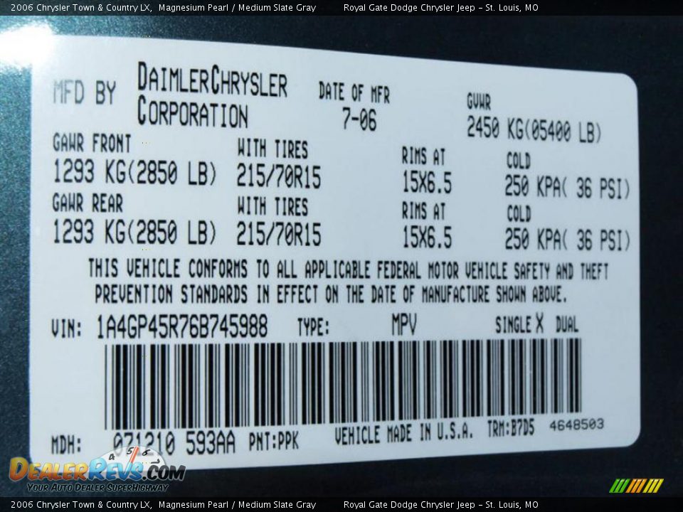 2006 Chrysler Town & Country LX Magnesium Pearl / Medium Slate Gray Photo #17