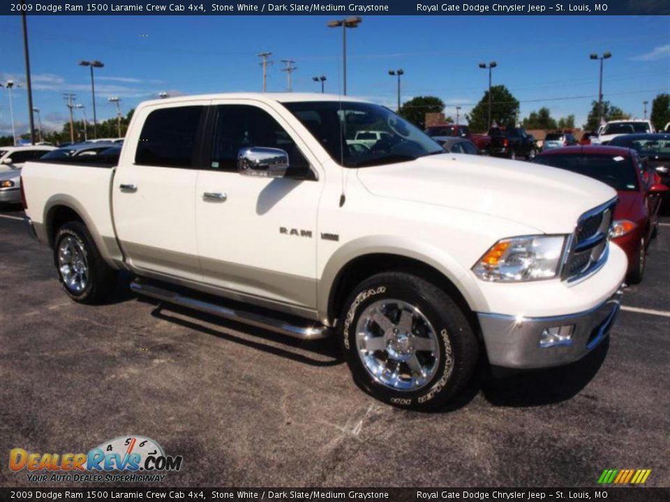 2009 Dodge Ram 1500 Laramie Crew Cab 4x4 Stone White / Dark Slate/Medium Graystone Photo #2
